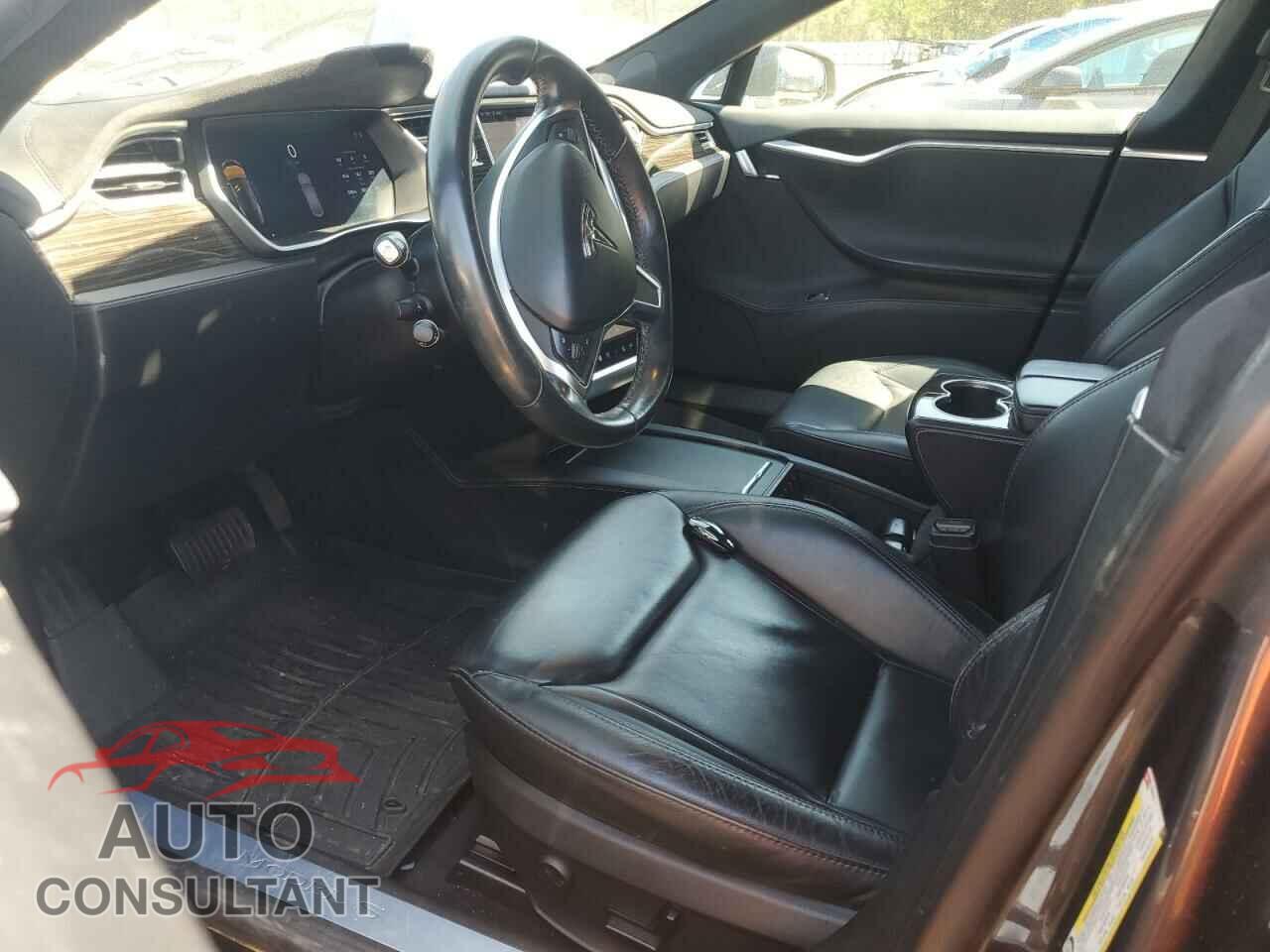 TESLA MODEL S 2016 - 5YJSA1E2XGF166818