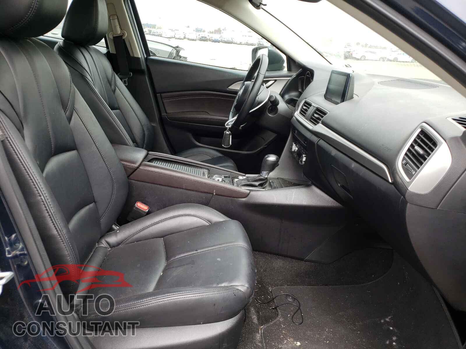 MAZDA 3 2017 - 3MZBN1V70HM147107
