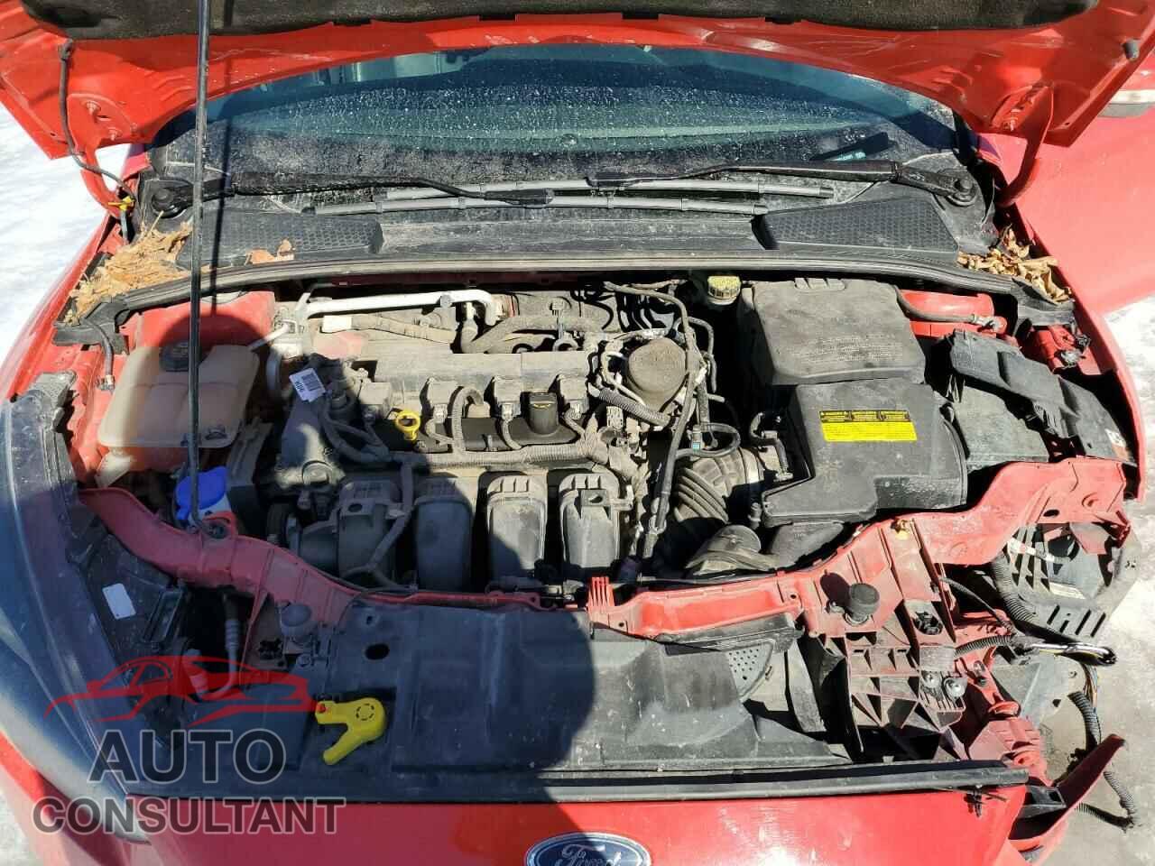 FORD FOCUS 2015 - 1FADP3F26FL331007