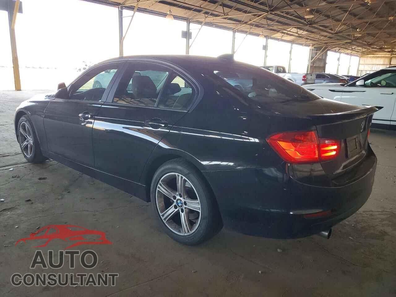 BMW 3 SERIES 2014 - WBA3B1C54EP681053
