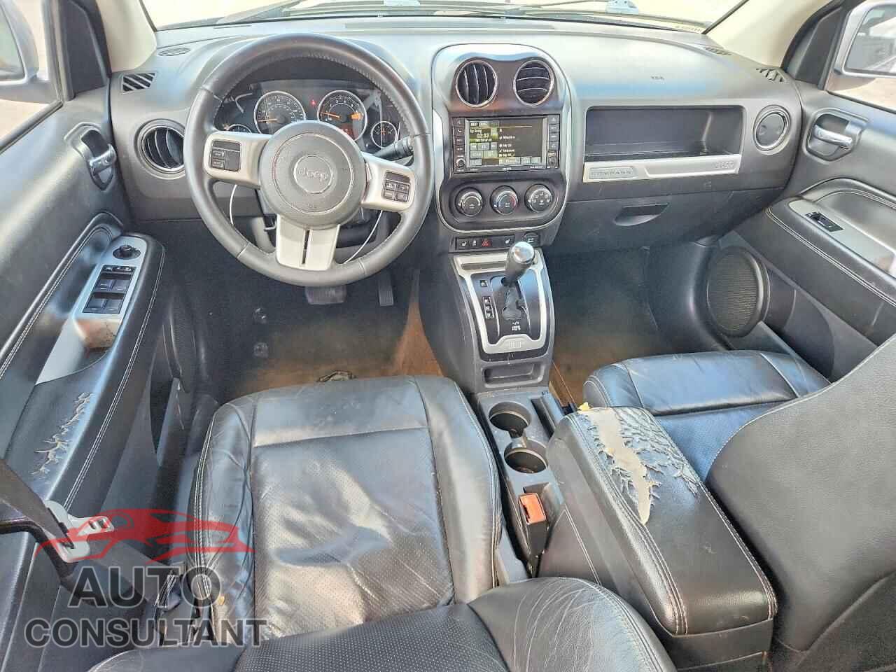 JEEP COMPASS 2015 - 1C4NJCEA2FD110717