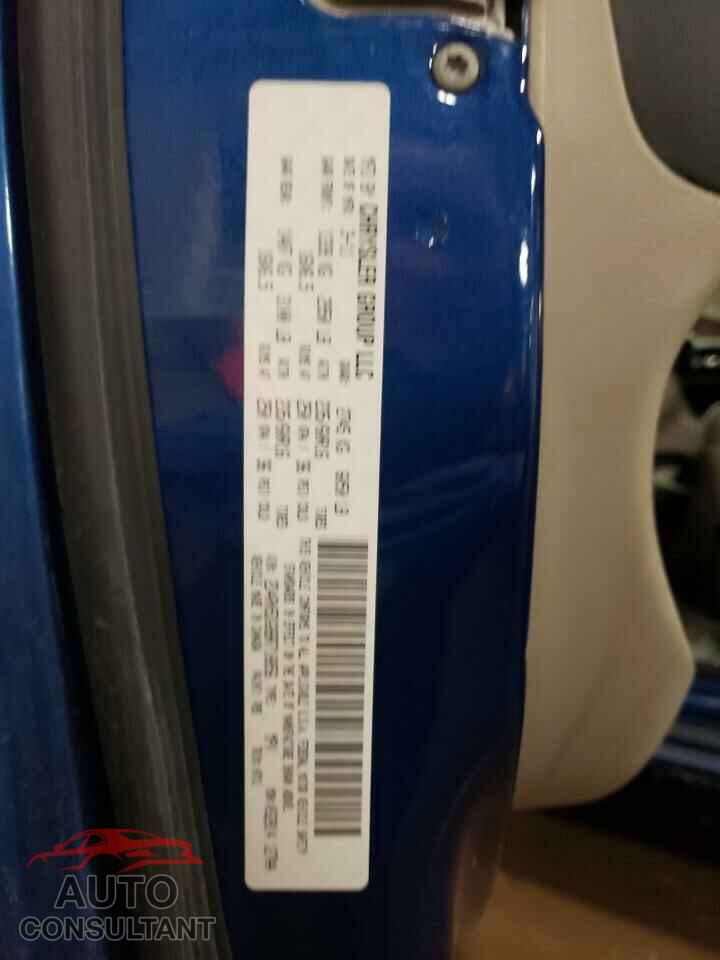 DODGE CARAVAN 2011 - 2D4RN5DG8BR718856
