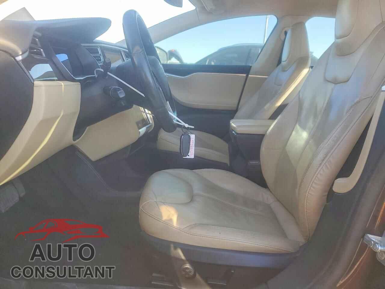 TESLA MODEL S 2014 - 5YJSA1S12EFP48677