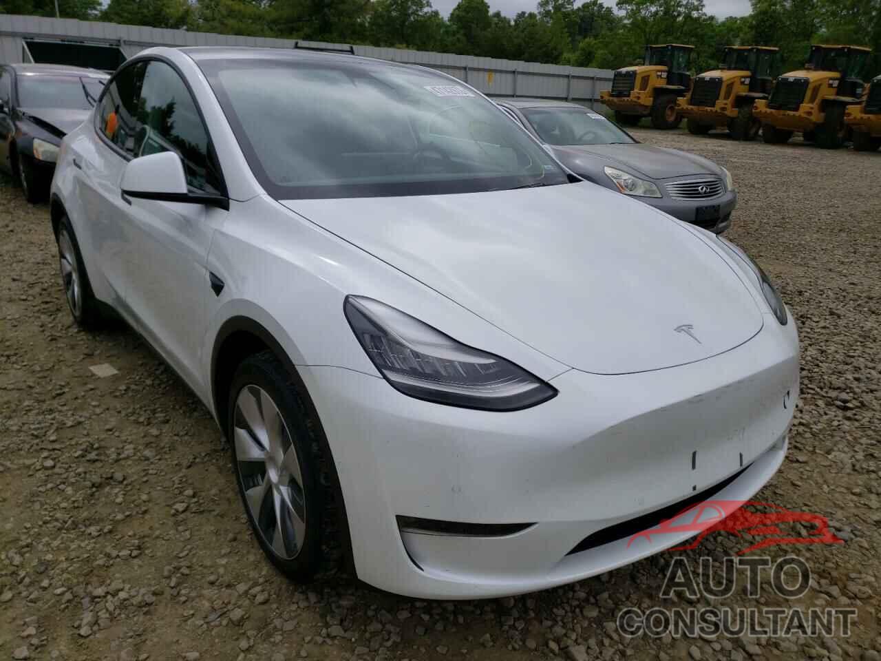 TESLA MODEL Y 2021 - 5YJYGDEE9MF075202