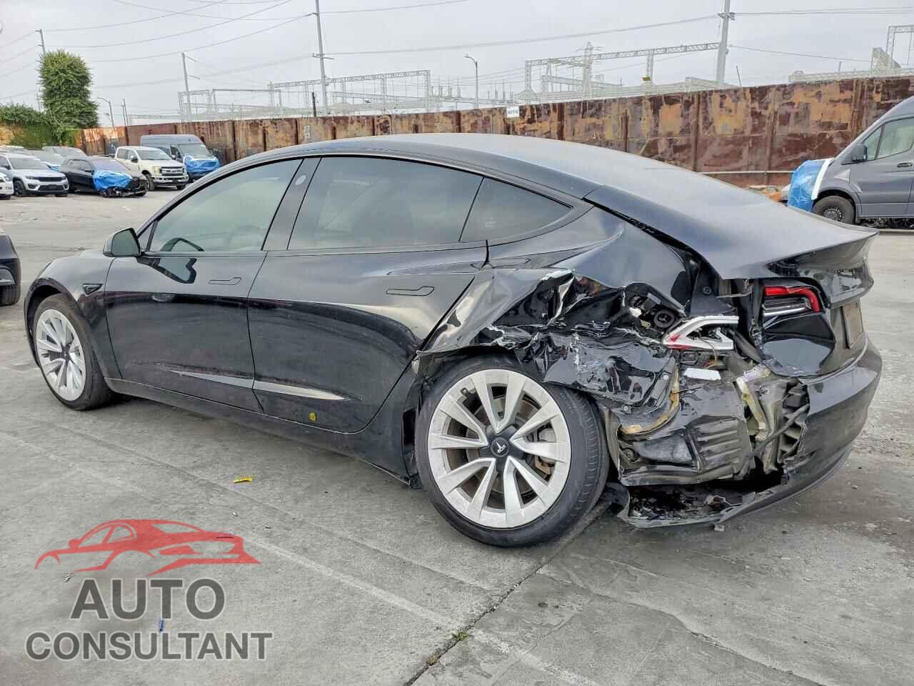 TESLA MODEL 3 2023 - 5YJ3E1EA3PF425455