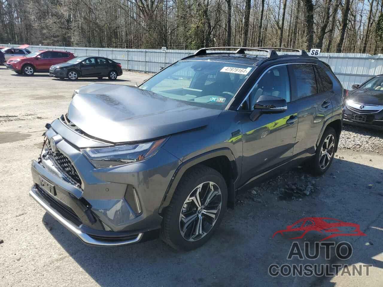 TOYOTA RAV4 2024 - JTMFB3FV1RD167045