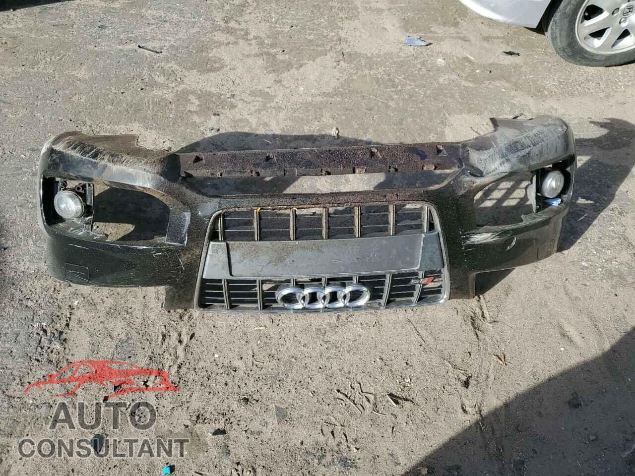 AUDI S5/RS5 2011 - WAUCVAFR0BA009012