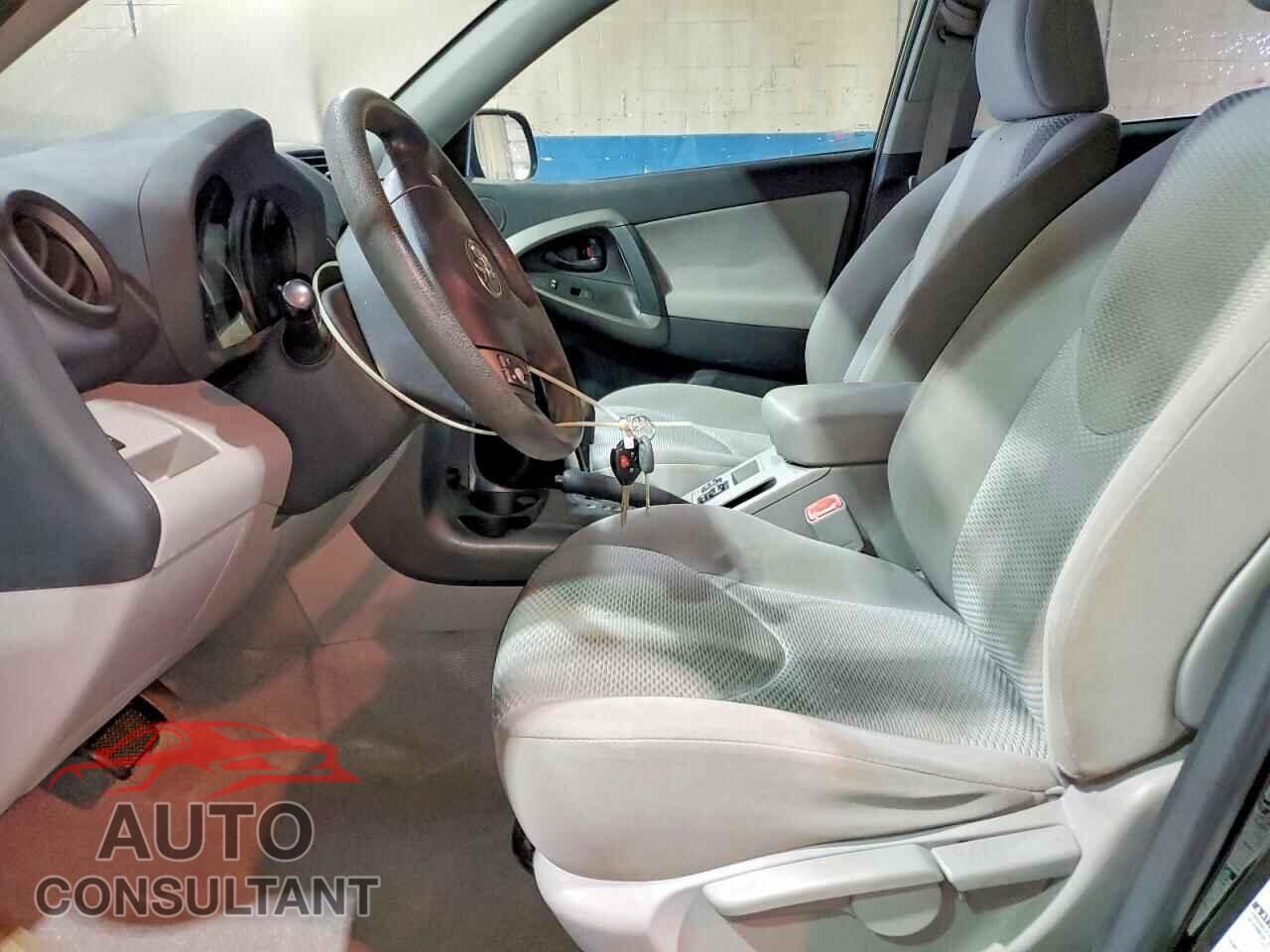 TOYOTA RAV4 2012 - 2T3BF4DV2CW206201