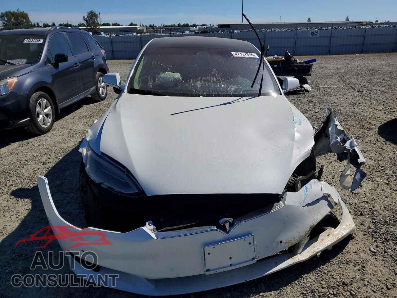 TESLA MODEL S 2018 - 5YJSA1E2XJF248121