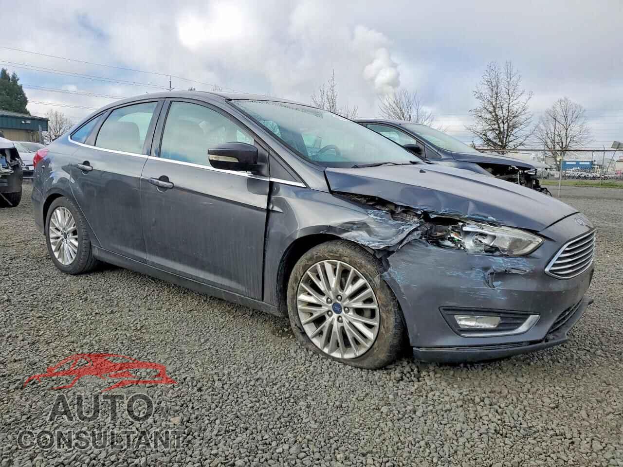FORD FOCUS 2017 - 1FADP3J28HL238337