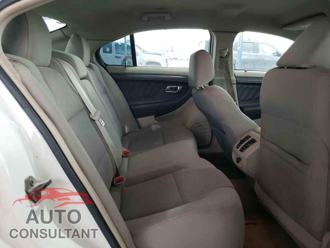 FORD TAURUS 2011 - 1FAHP2EW0BG156241