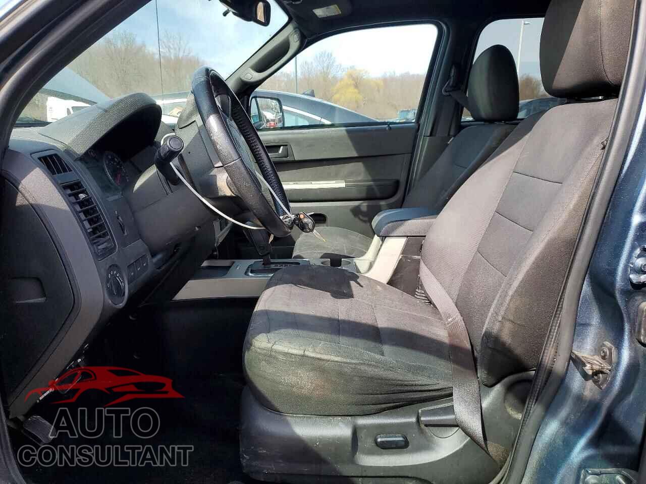 FORD ESCAPE 2011 - 1FMCU9DG6BKC15849