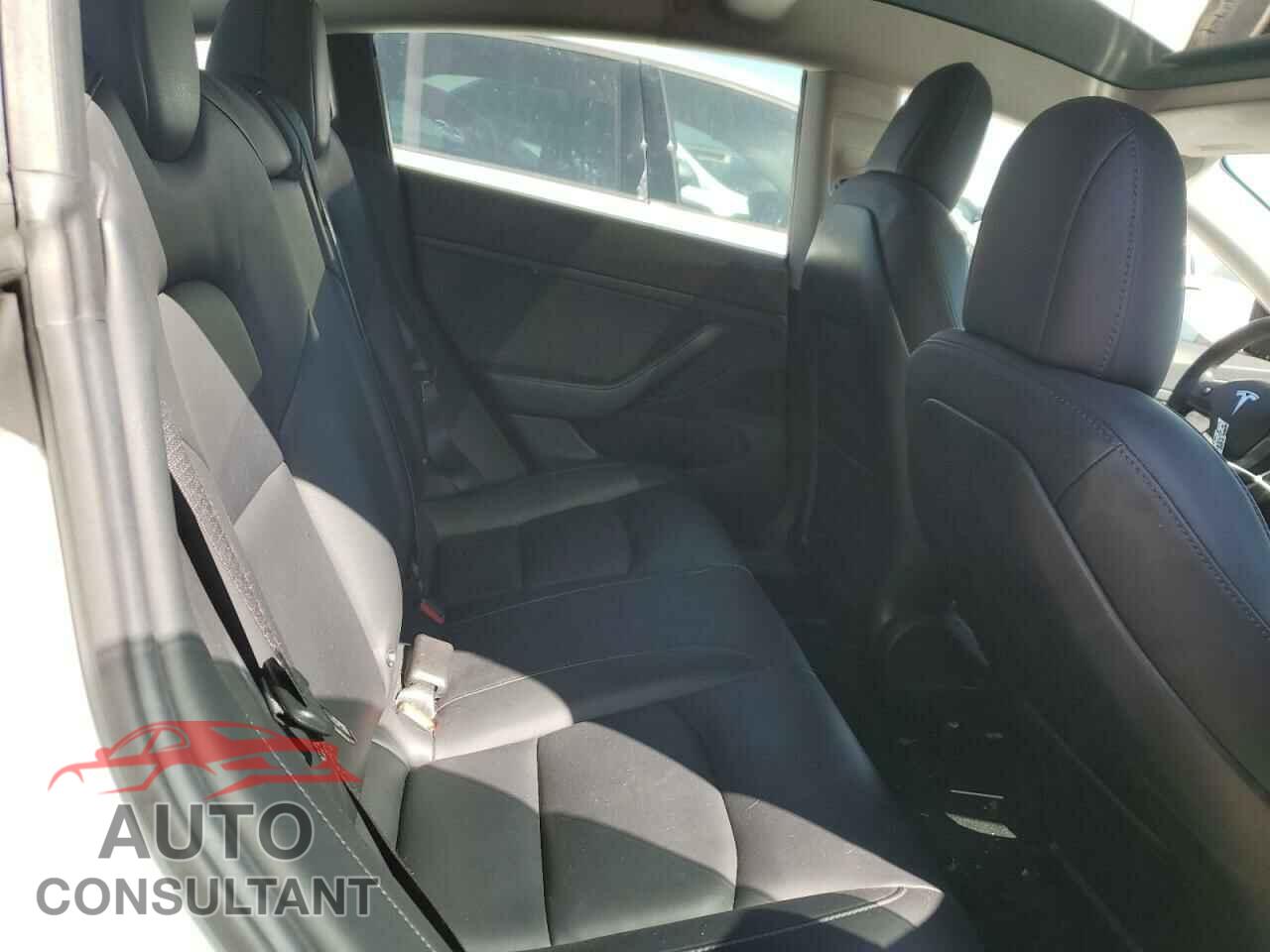 TESLA MODEL 3 2018 - 5YJ3E1EA0JF025330