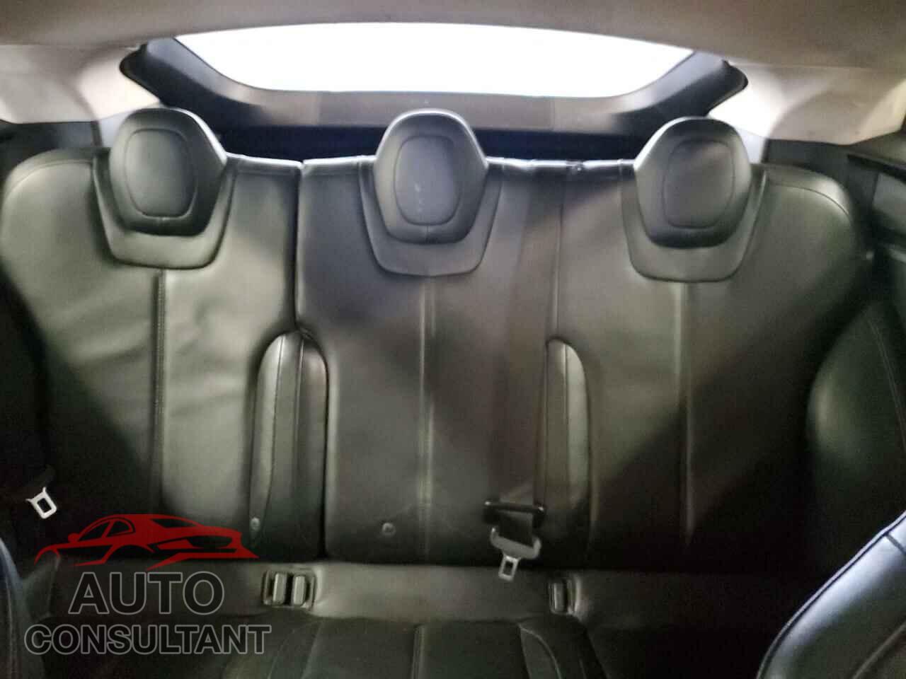 TESLA MODEL S 2013 - 5YJSA1CG1DFP20404