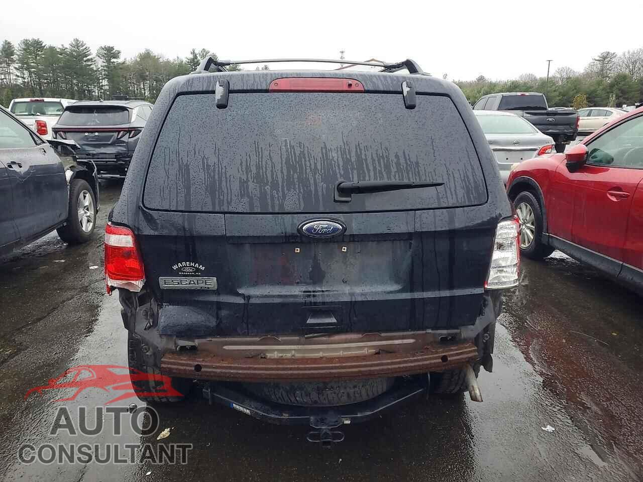 FORD ESCAPE 2010 - 1FMCU9D73AKB79102