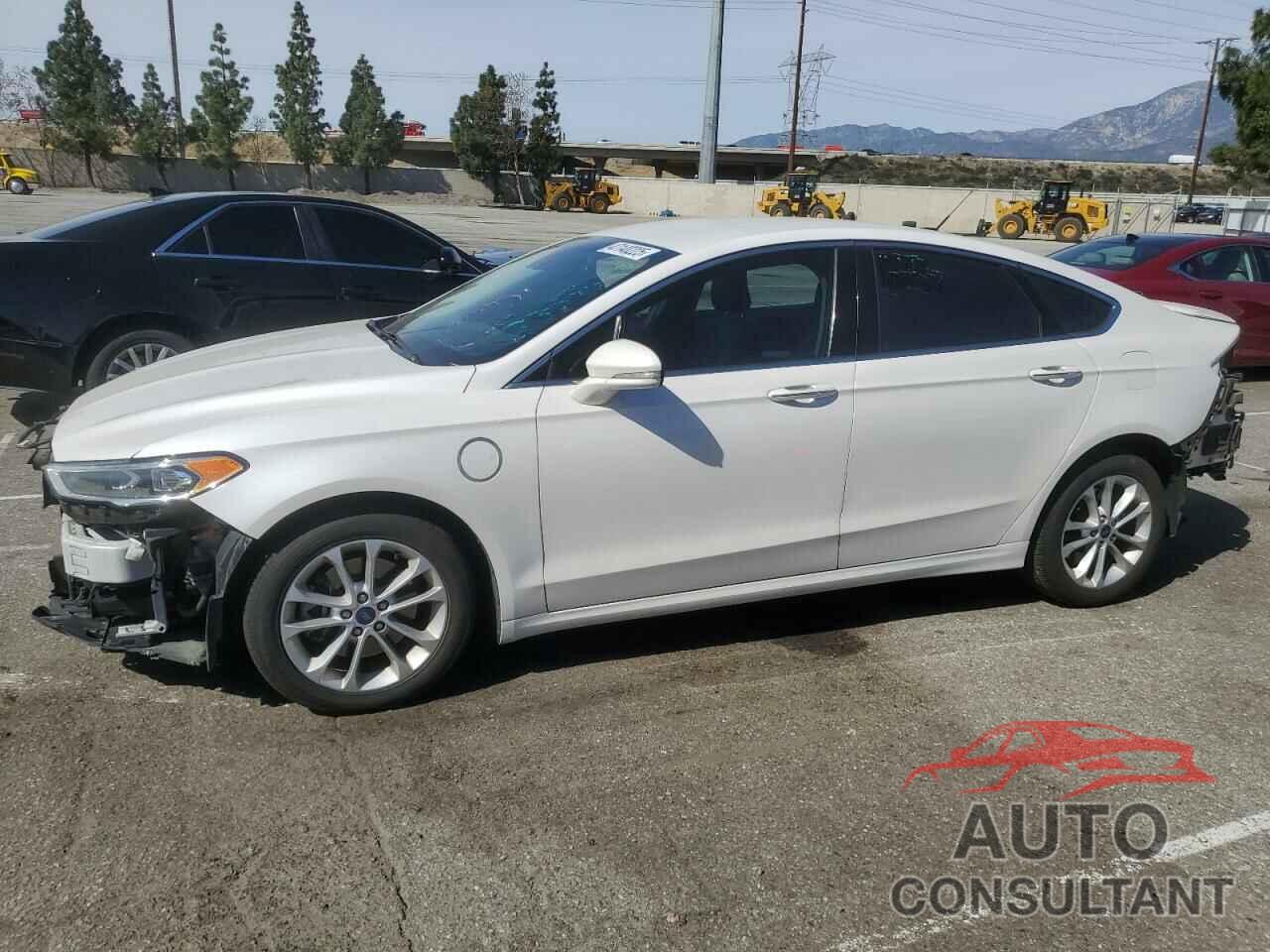 FORD FUSION 2020 - 3FA6P0SU3LR132444