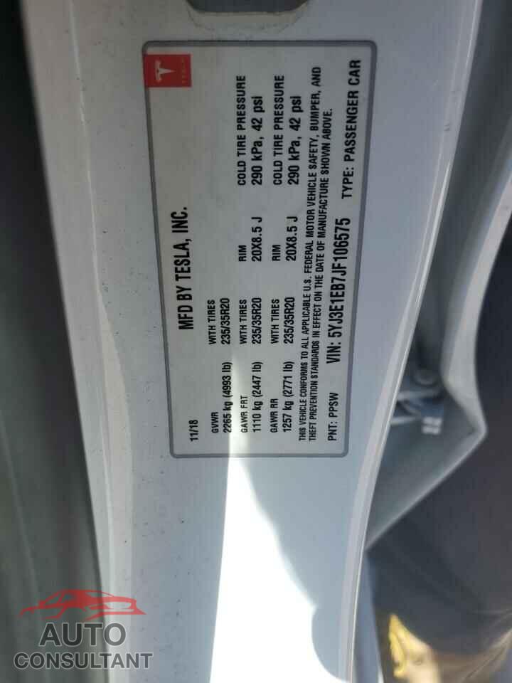 TESLA MODEL 3 2018 - 5YJ3E1EB7JF106575