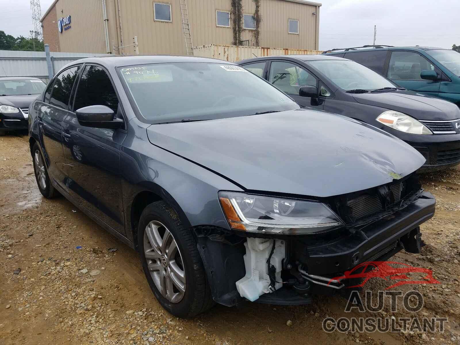 VOLKSWAGEN JETTA 2018 - 3VW167AJ7JM235526