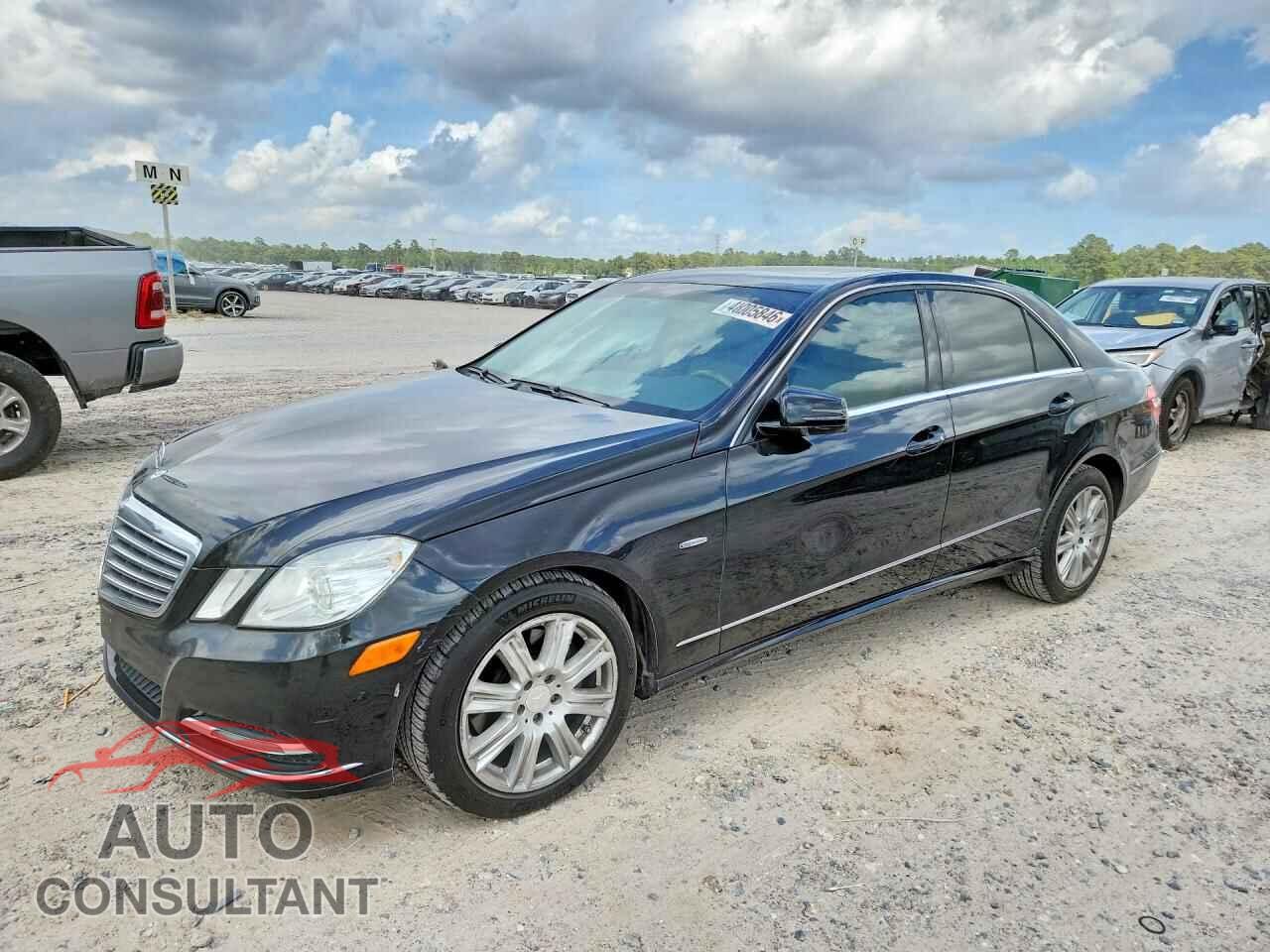 MERCEDES-BENZ E-CLASS 2012 - WDDHF5KB0CA550624