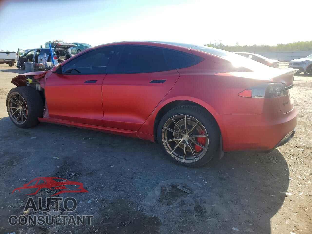 TESLA MODEL S 2021 - 5YJSA1E6XMF441750