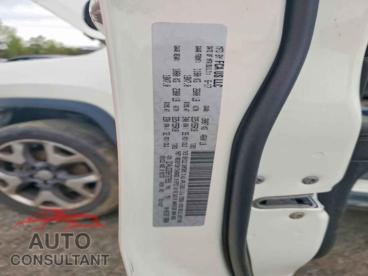 JEEP COMPASS 2017 - 3C4NJDCB3HT679591