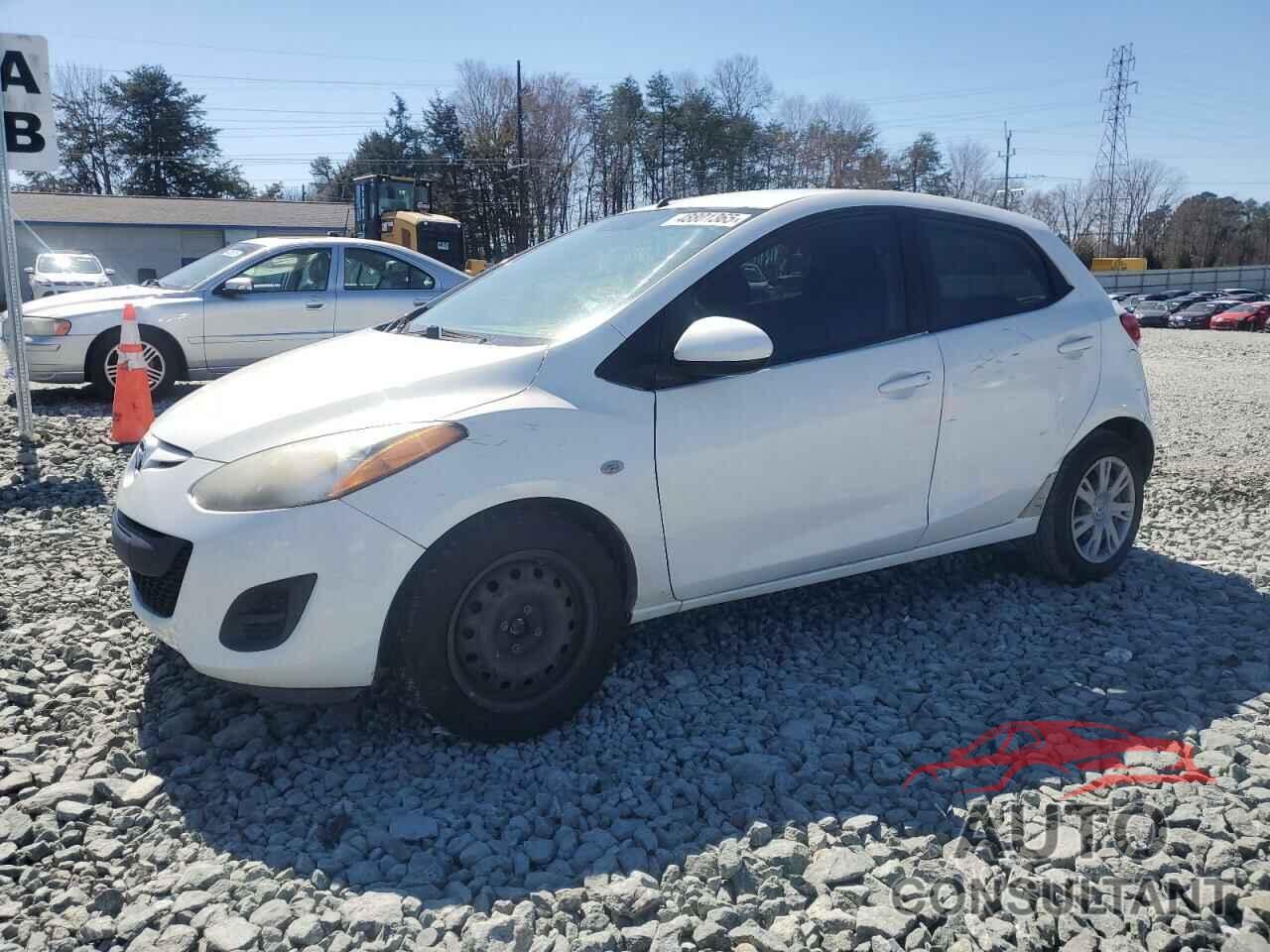 MAZDA 2 2014 - JM1DE1KY5E0175377