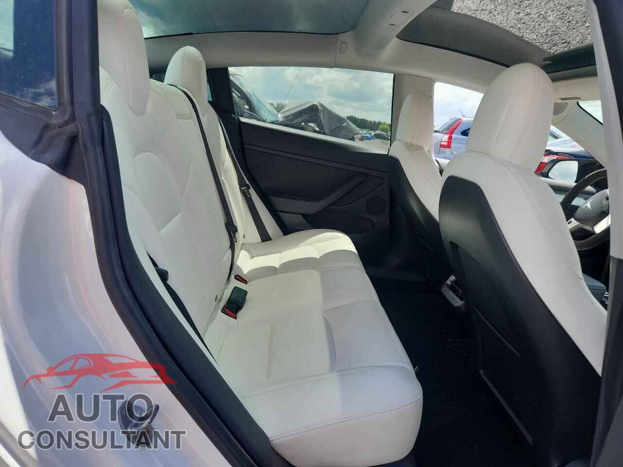 TESLA MODEL 3 2021 - 5YJ3E1EA1MF963650