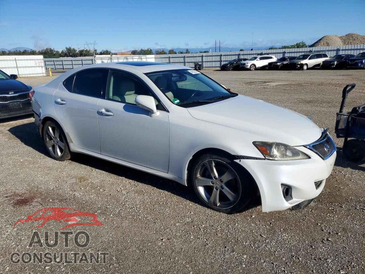 LEXUS IS 2011 - JTHBF5C27B5136762