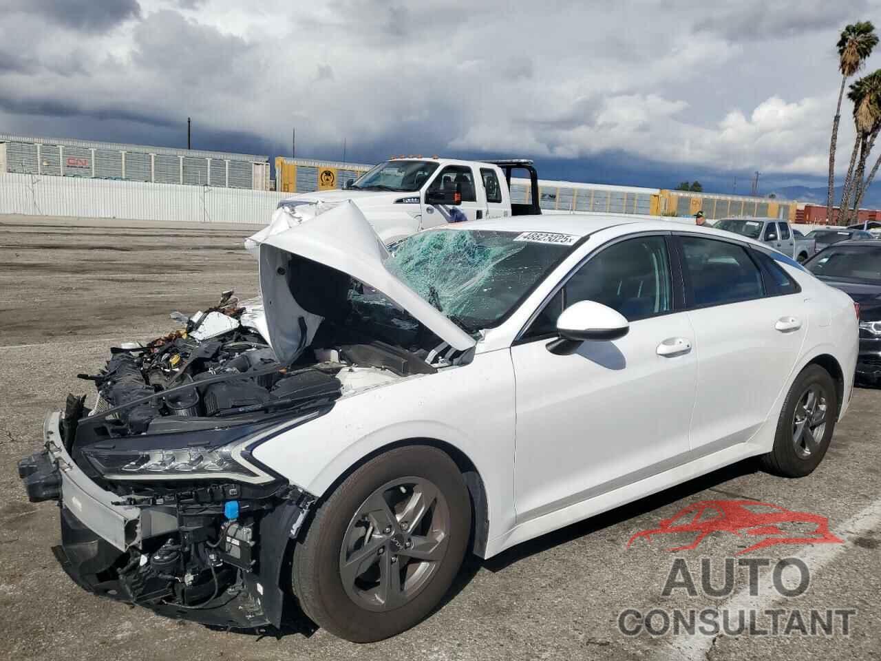 KIA K5 2023 - 5XXG14J24PG202822