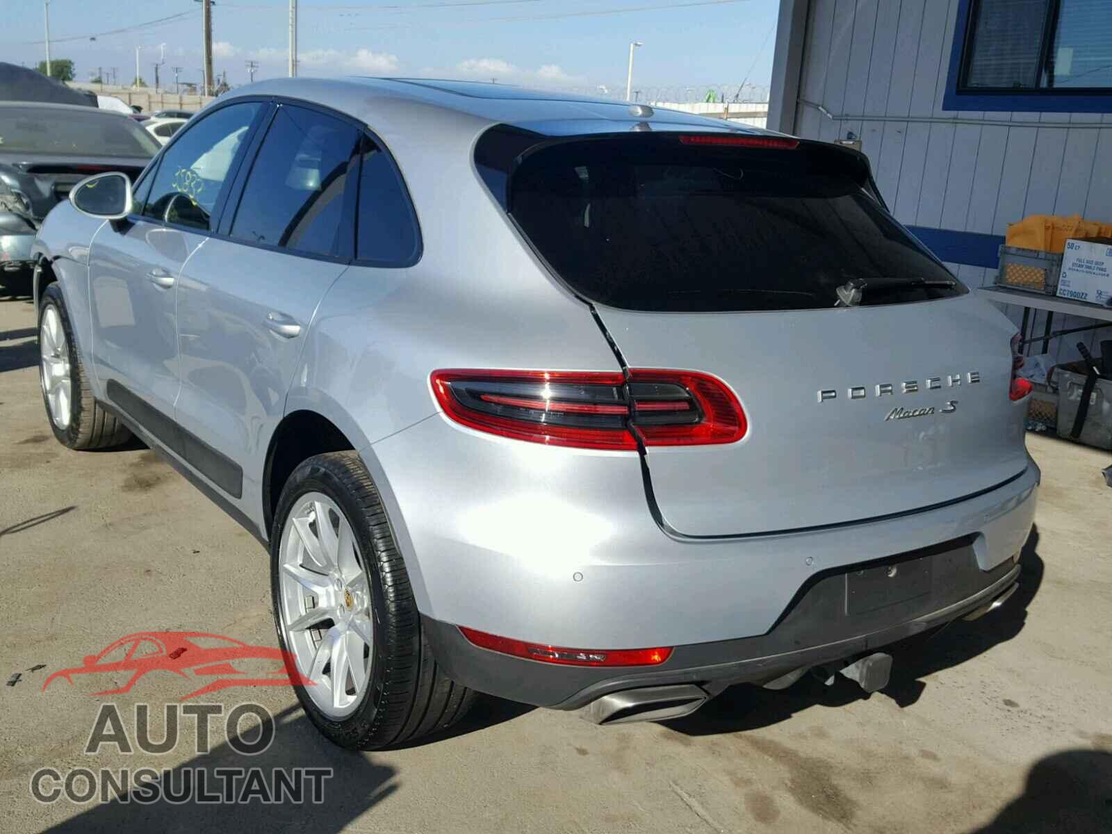 PORSCHE MACAN 2017 - WP1AA2A55HLB09750