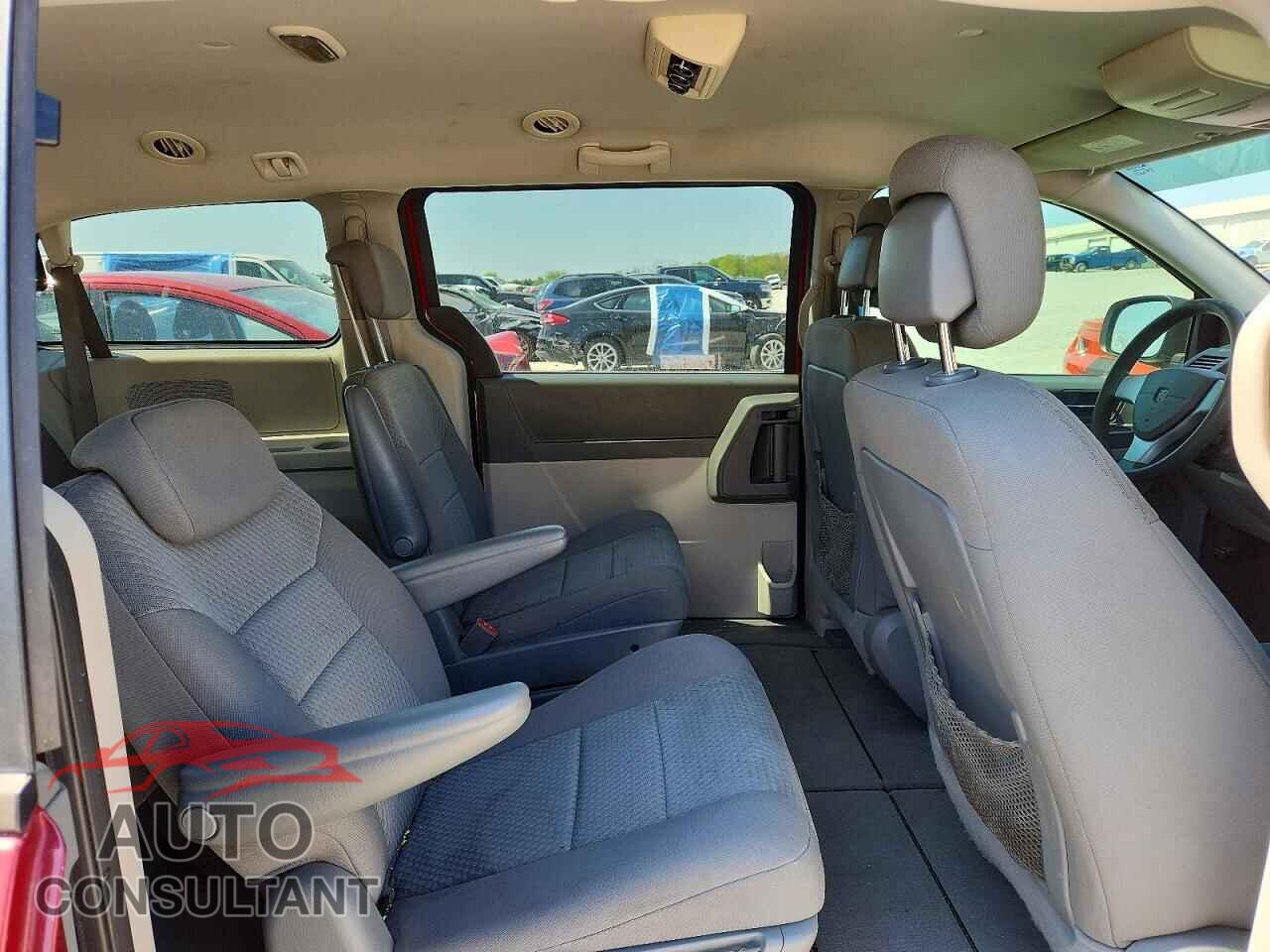 DODGE CARAVAN 2010 - 2D4RN4DE1AR455634