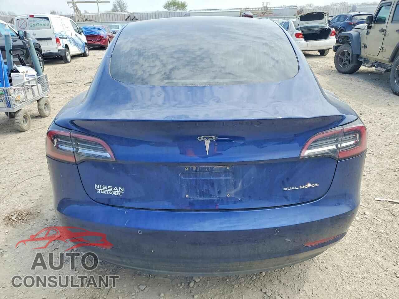 TESLA MODEL 3 2018 - 5YJ3E1EB8JF185416