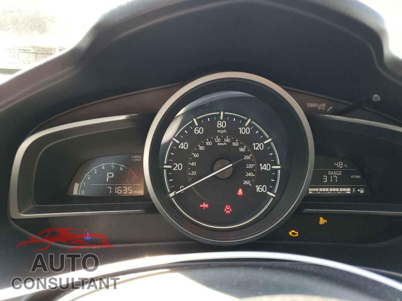 MAZDA 3 2017 - 3MZBN1V79HM147123