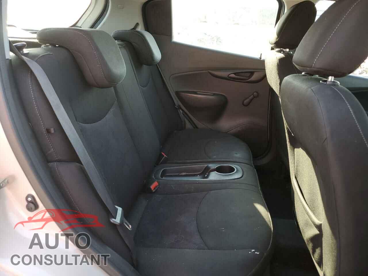 CHEVROLET SPARK 2017 - KL8CB6SA4HC756398