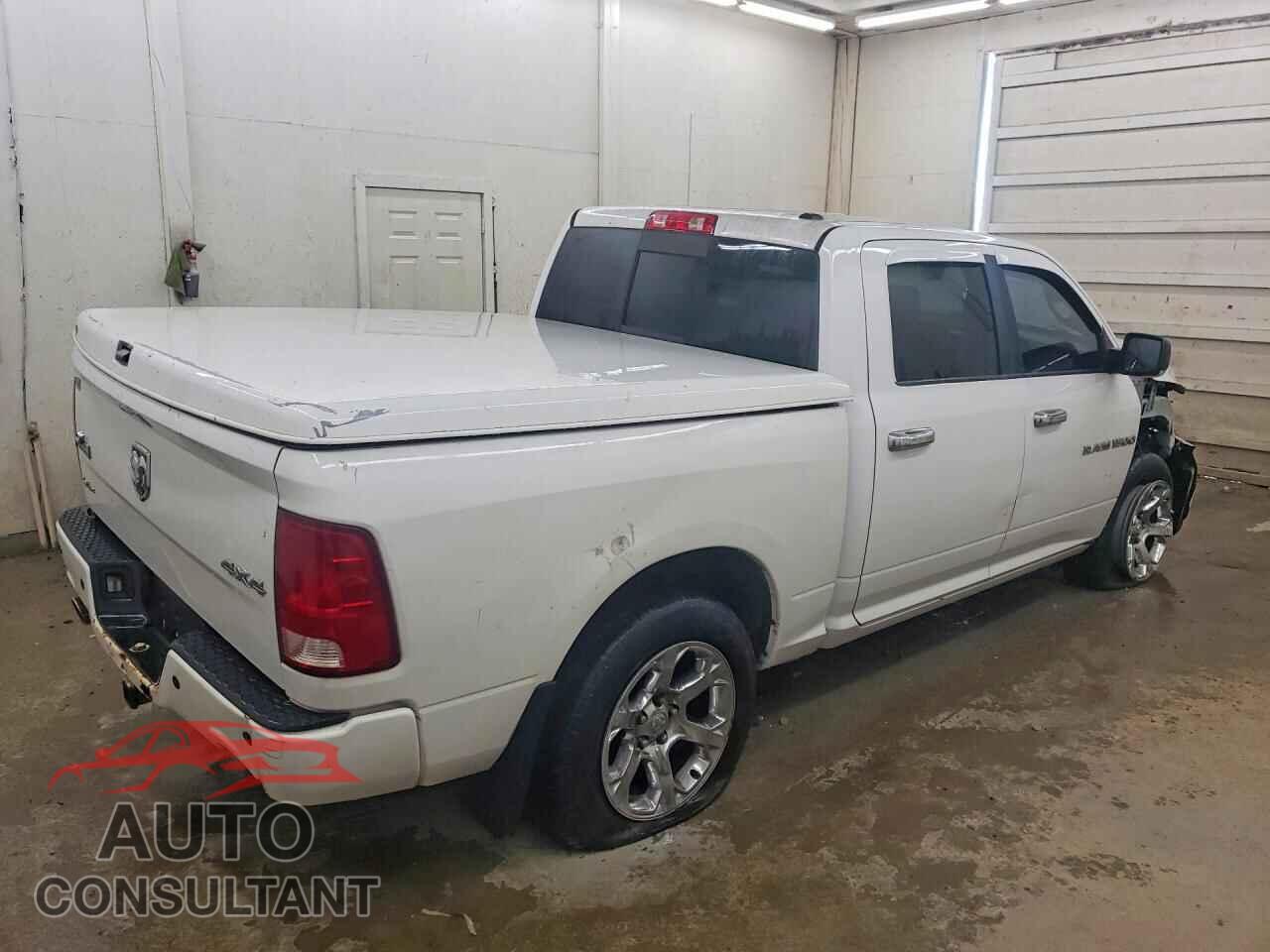 DODGE RAM 1500 2012 - 1C6RD7MT5CS184036
