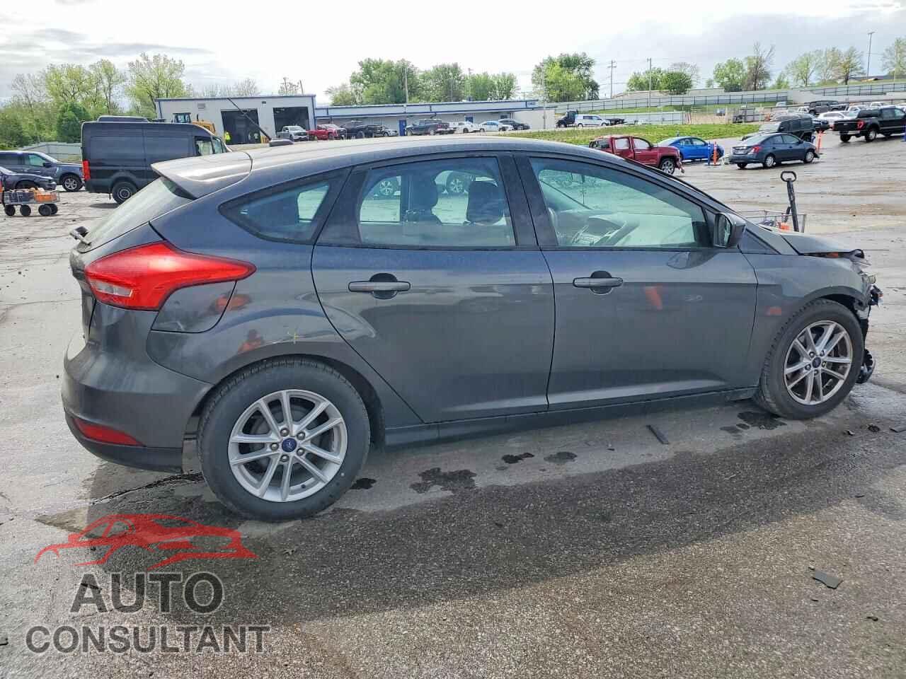FORD FOCUS 2018 - 1FADP3K26JL288447