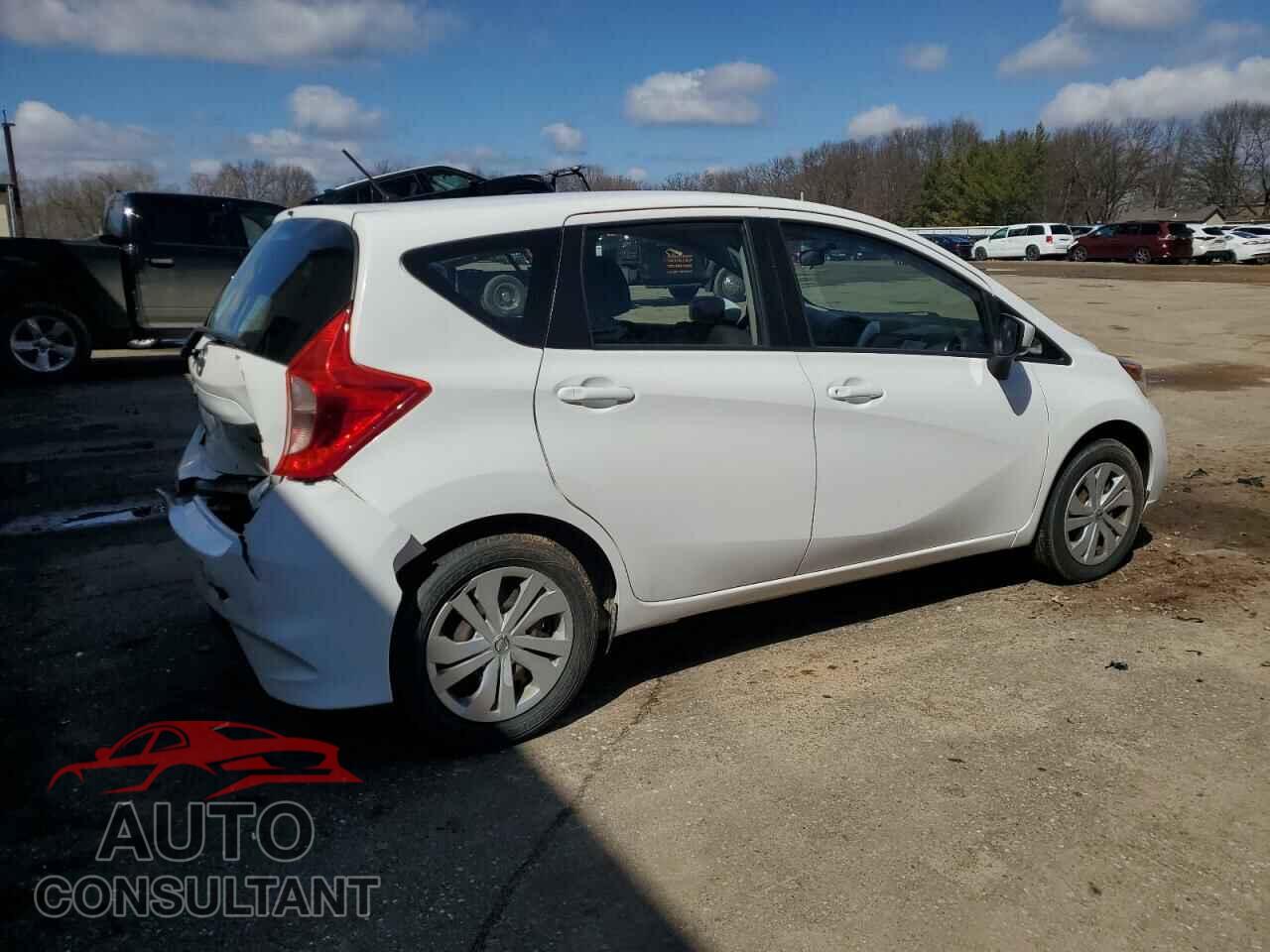 NISSAN VERSA 2019 - 3N1CE2CP3KL358740