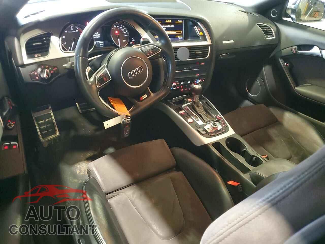 AUDI S5/RS5 2015 - WAUCGAFR9FA053624
