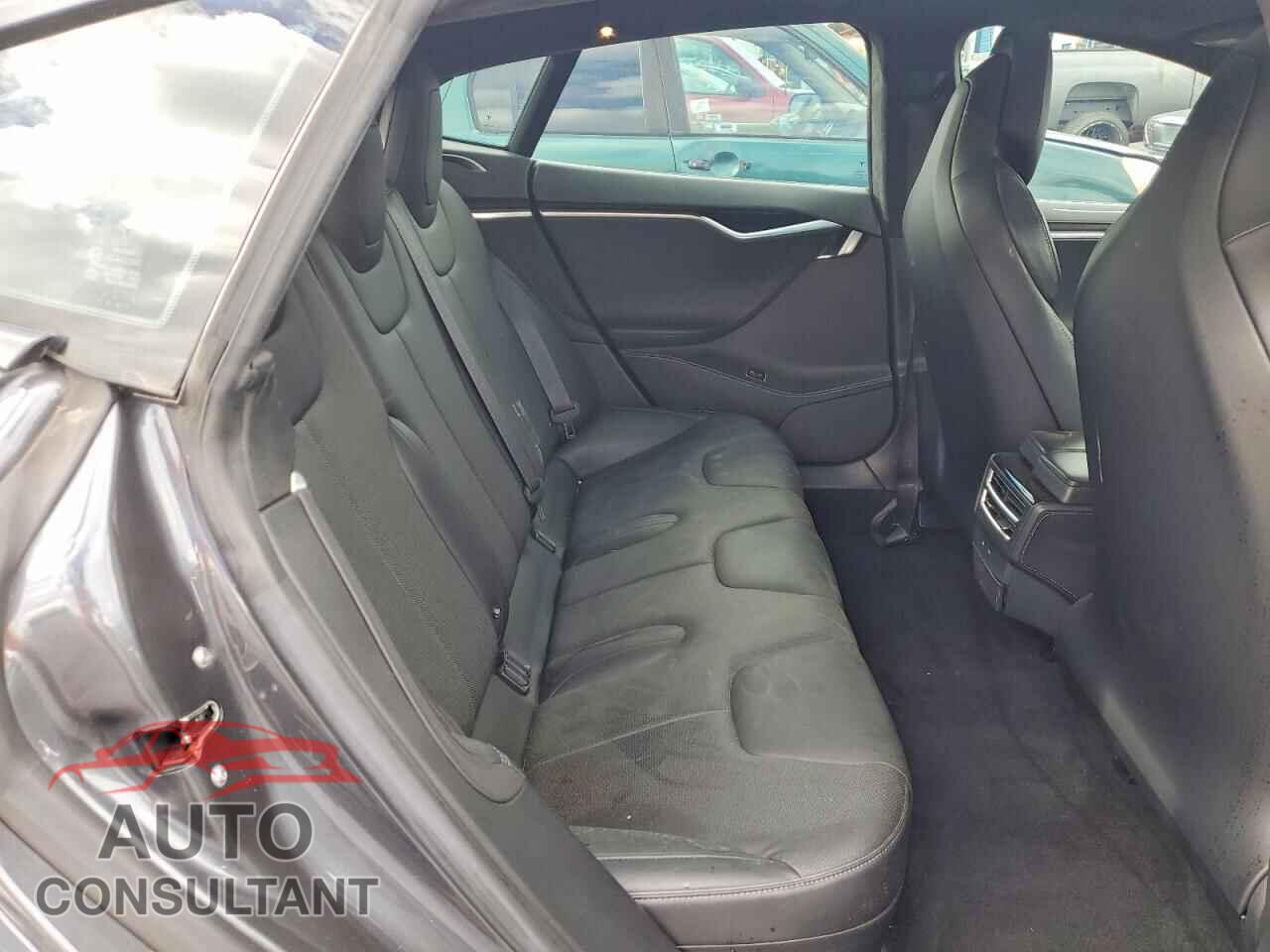 TESLA MODEL S 2017 - 5YJSA1E28HF184459