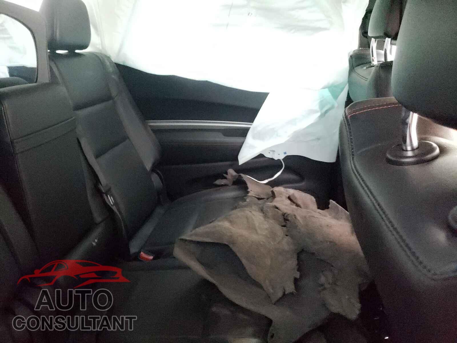 DODGE DURANGO 2017 - 1C4SDJCT5HC686961