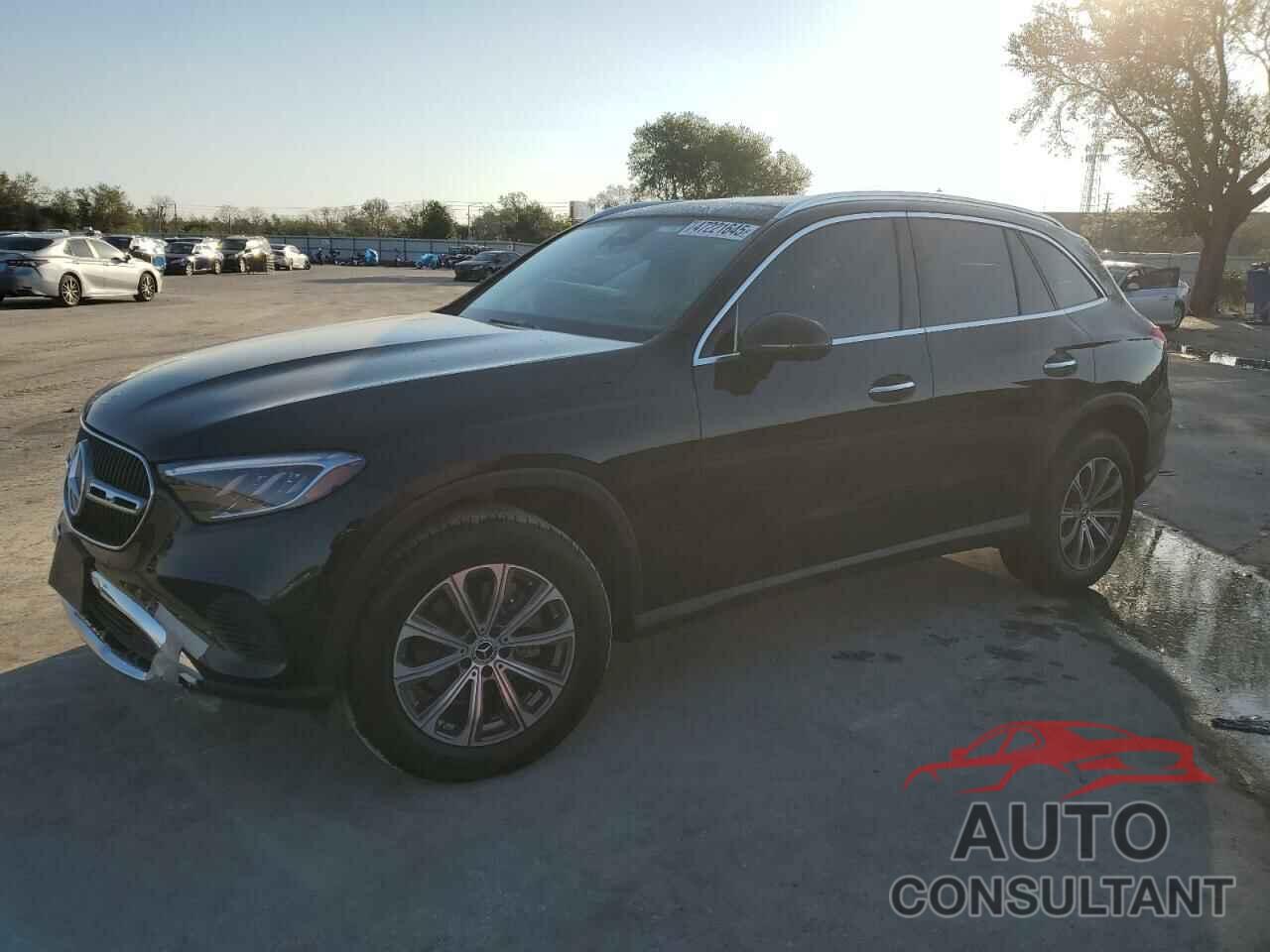 MERCEDES-BENZ GLC-CLASS 2023 - W1NKM4GB5PF052123