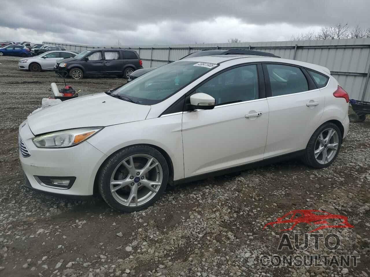 FORD FOCUS 2016 - 1FADP3N22GL318743