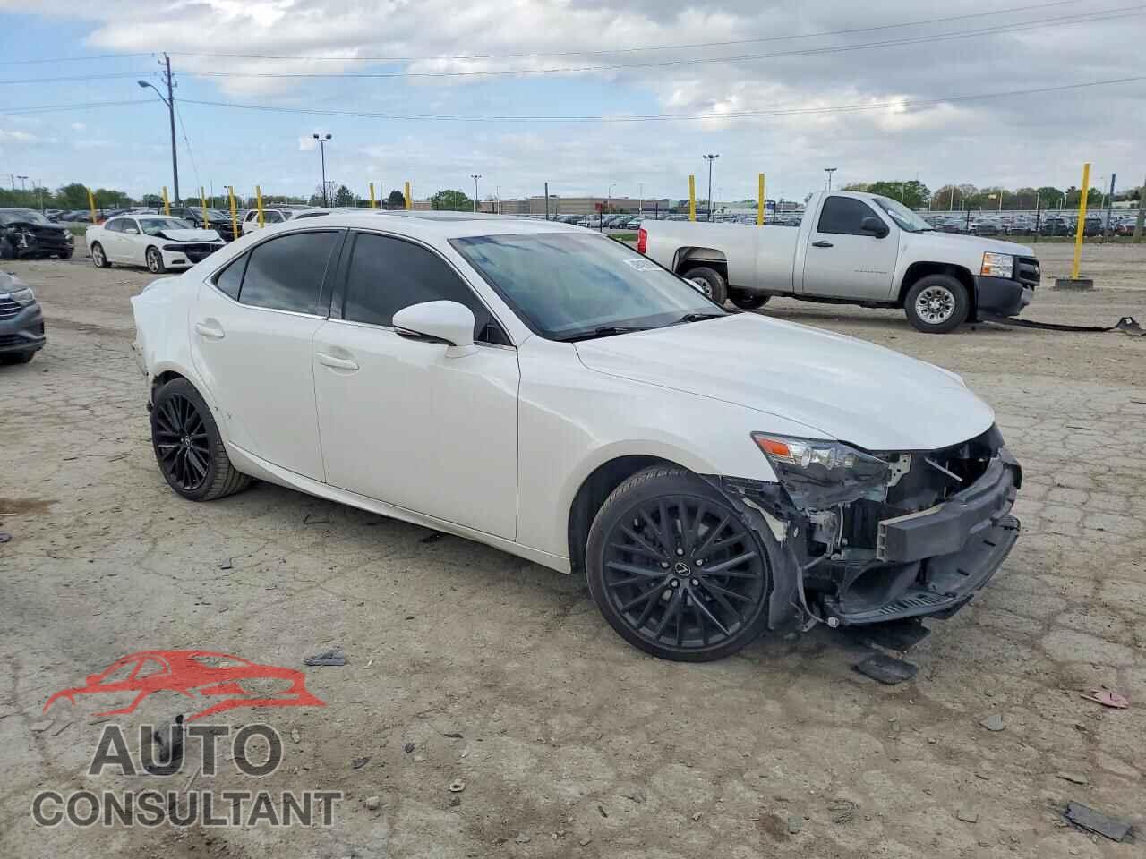 LEXUS IS 2015 - JTHCF1D20F5018778