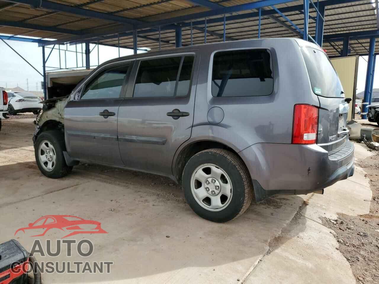 HONDA PILOT 2015 - 5FNYF3H28FB021648