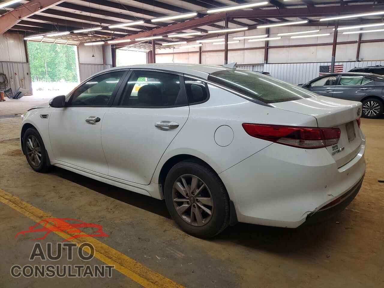 KIA OPTIMA 2018 - 5XXGT4L35JG182877