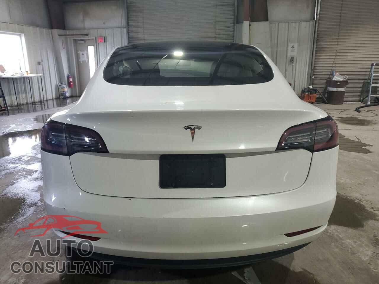 TESLA MODEL 3 2023 - 5YJ3E1EA2PF433725