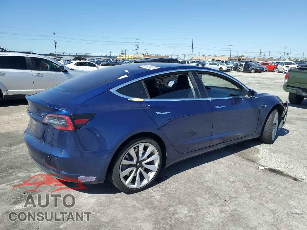 TESLA MODEL 3 2018 - 5YJ3E1EA5JF053110