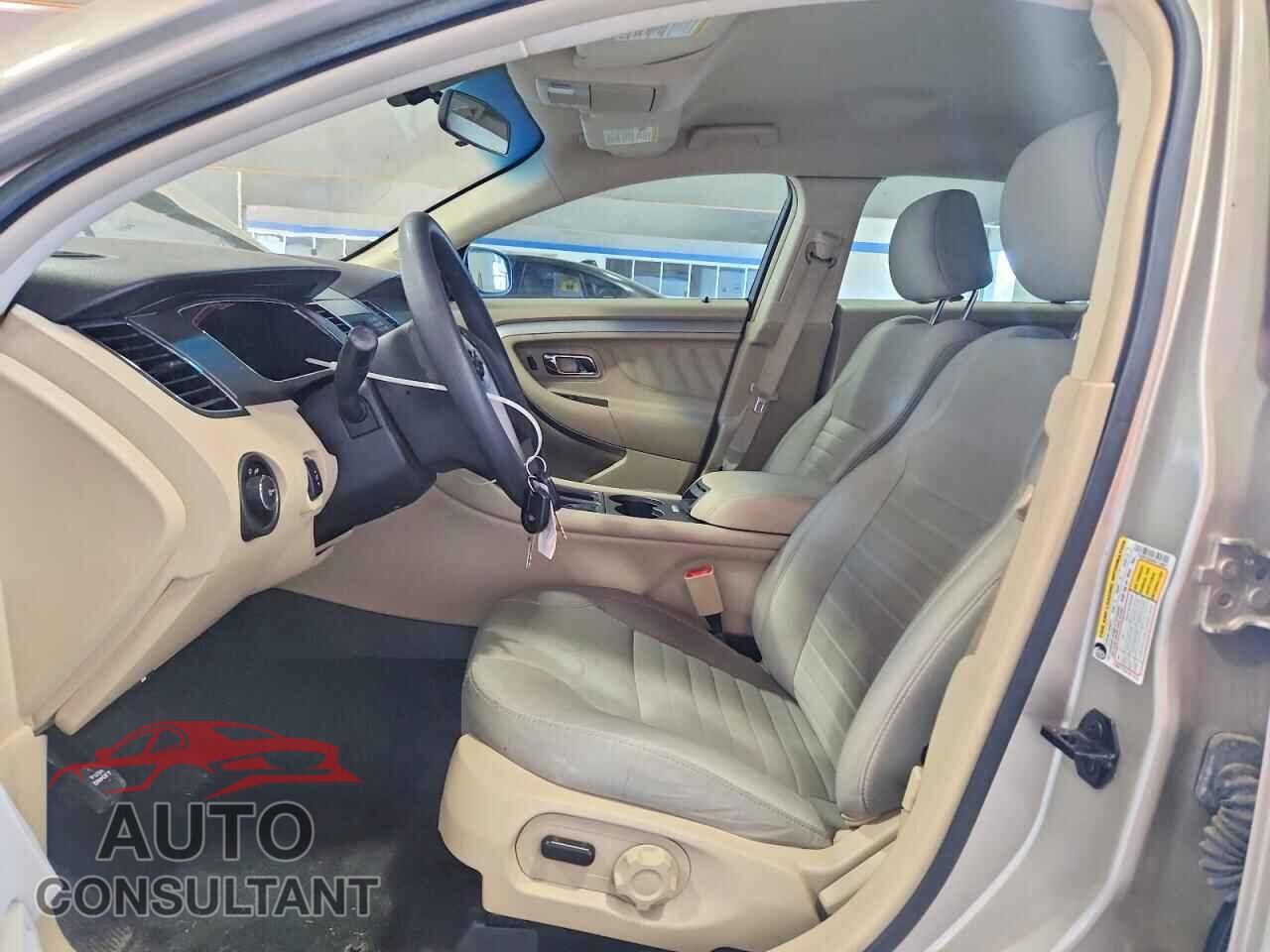 FORD TAURUS 2017 - 1FAHP2D84HG118667