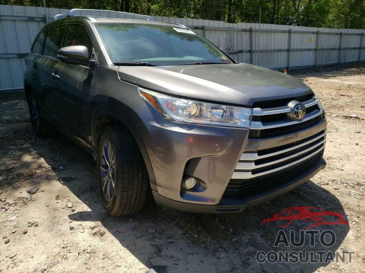 TOYOTA HIGHLANDER 2017 - 5TDKZRFH9HS518875