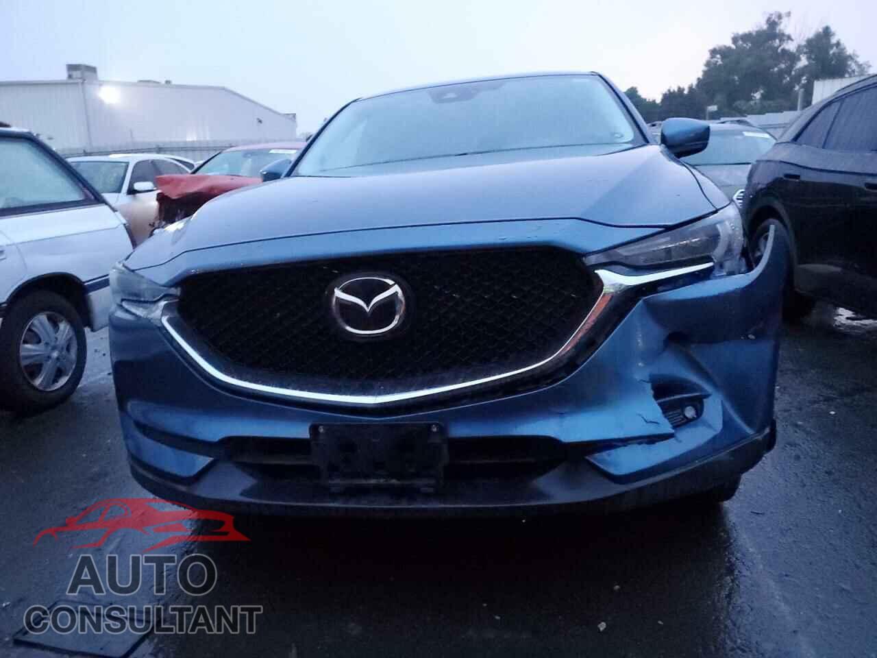 MAZDA CX-5 2017 - JM3KFADLXH0124006